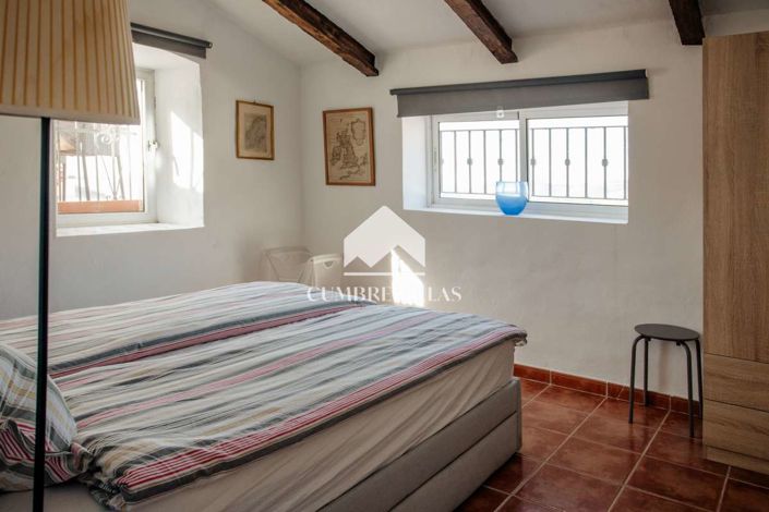 Image No.18-Maison de campagne de 8 chambres à vendre à La Herradura