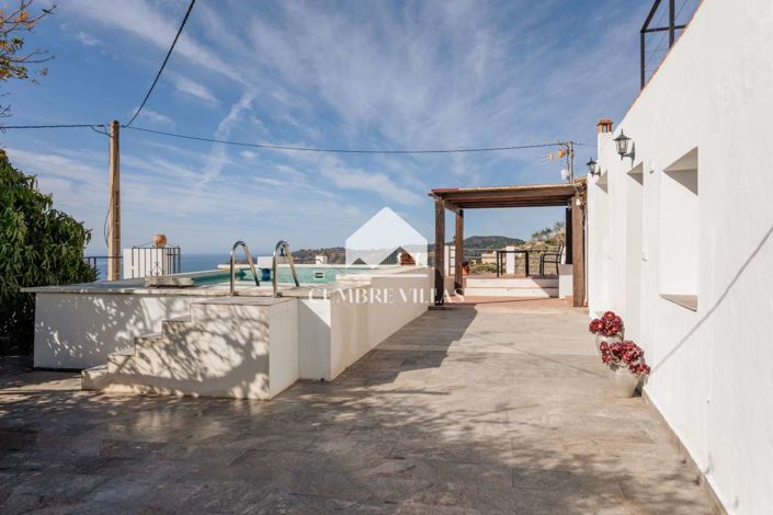 Image No.2-Maison de campagne de 8 chambres à vendre à La Herradura