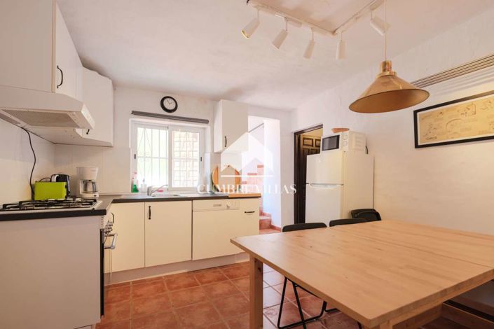 Image No.22-Maison de campagne de 8 chambres à vendre à La Herradura