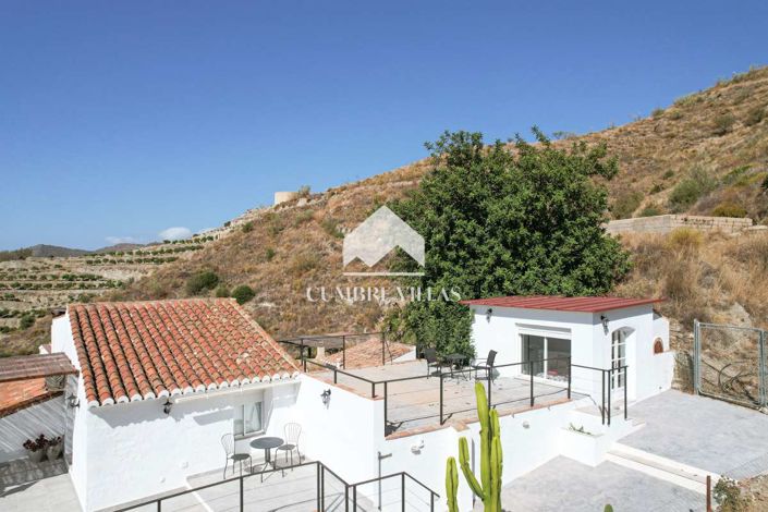 Image No.47-Maison de campagne de 8 chambres à vendre à La Herradura