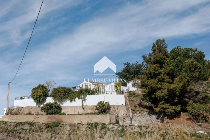 Image No.60-Maison de campagne de 8 chambres à vendre à La Herradura