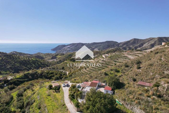 Image No.8-Maison de campagne de 8 chambres à vendre à La Herradura