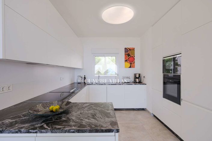 Image No.16-4 Bed Villa for sale