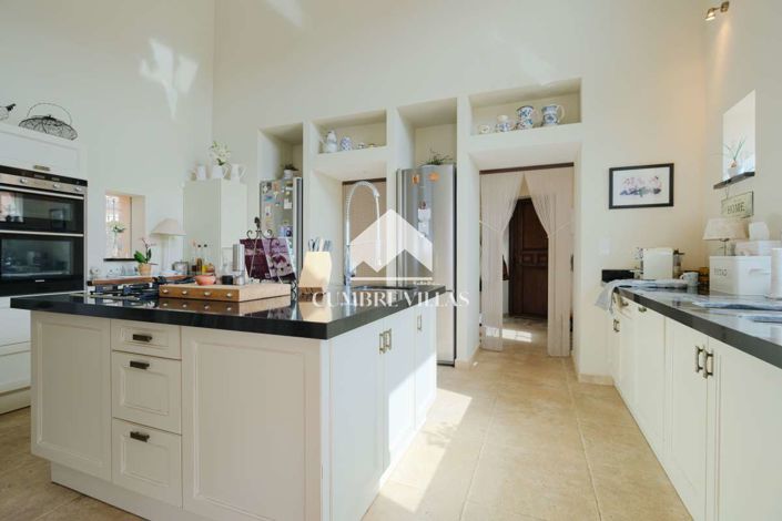 Image No.33-Maison de campagne de 6 chambres à vendre à Itrabo