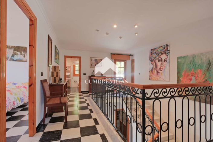 Image No.36-Maison de campagne de 5 chambres à vendre à Itrabo