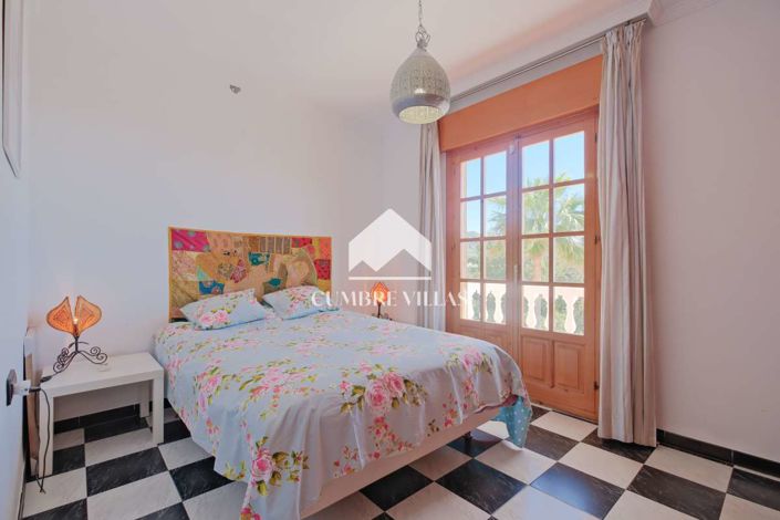 Image No.38-Maison de campagne de 5 chambres à vendre à Itrabo