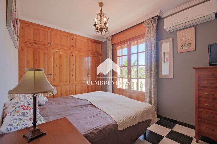 Image No.39-Maison de campagne de 5 chambres à vendre à Itrabo