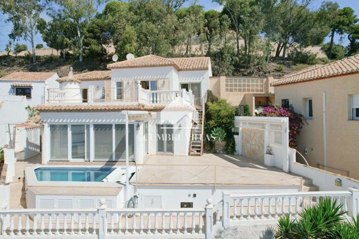 Image No.30-4 Bed Villa for sale