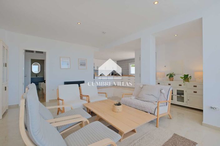 Image No.18-4 Bed Villa for sale