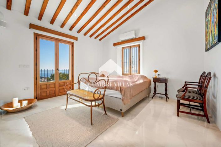 Image No.18-5 Bed Villa for sale