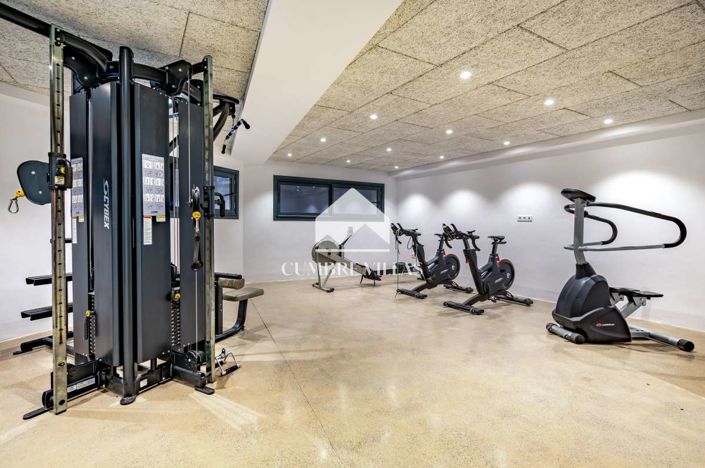 Image No.56-5 Bed Villa for sale