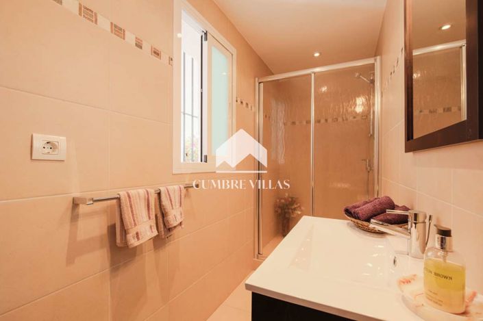 Image No.33-Villa de 5 chambres à vendre à Salobreña