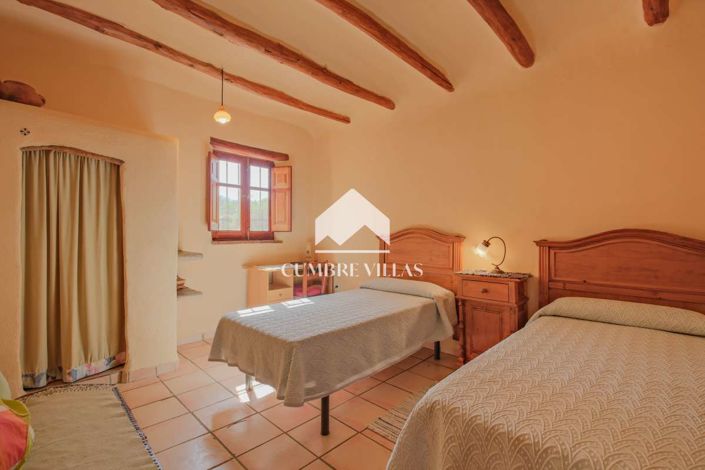 Image No.45-Maison de campagne de 6 chambres à vendre à Orgiva