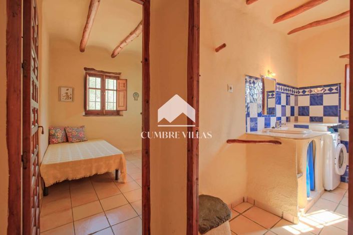 Image No.47-Maison de campagne de 6 chambres à vendre à Orgiva