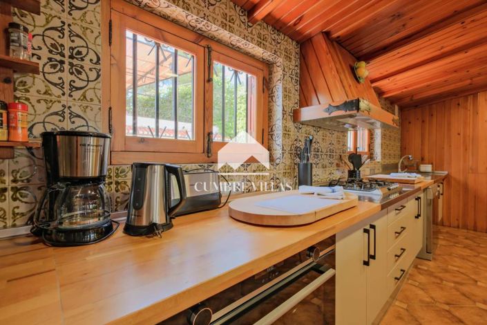 Image No.19-7 Bed Villa for sale