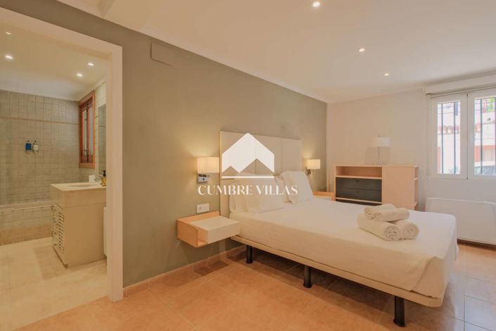 Image No.29-7 Bed Villa for sale