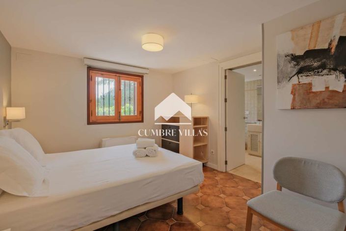 Image No.38-7 Bed Villa for sale