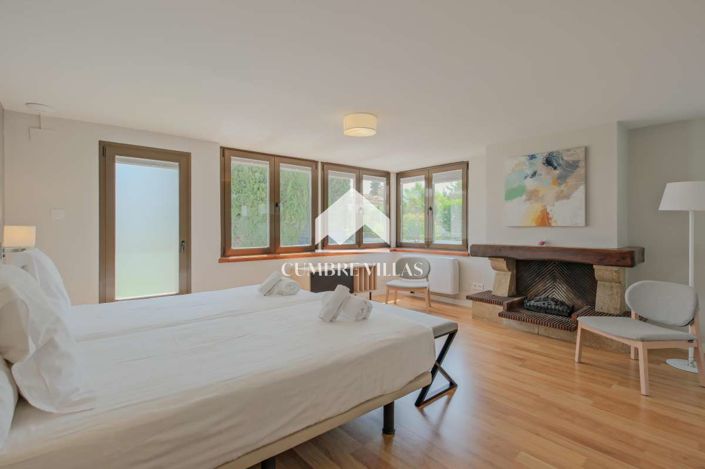 Image No.47-7 Bed Villa for sale