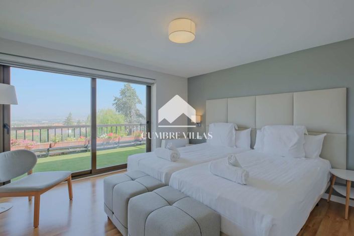 Image No.56-7 Bed Villa for sale