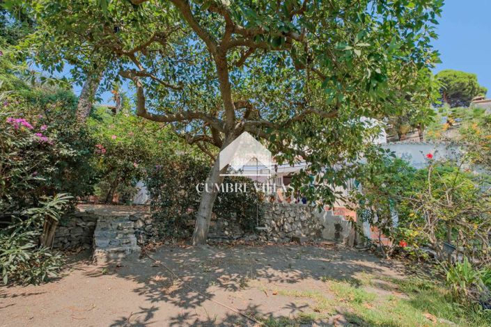 Image No.52-3 Bed Villa for sale