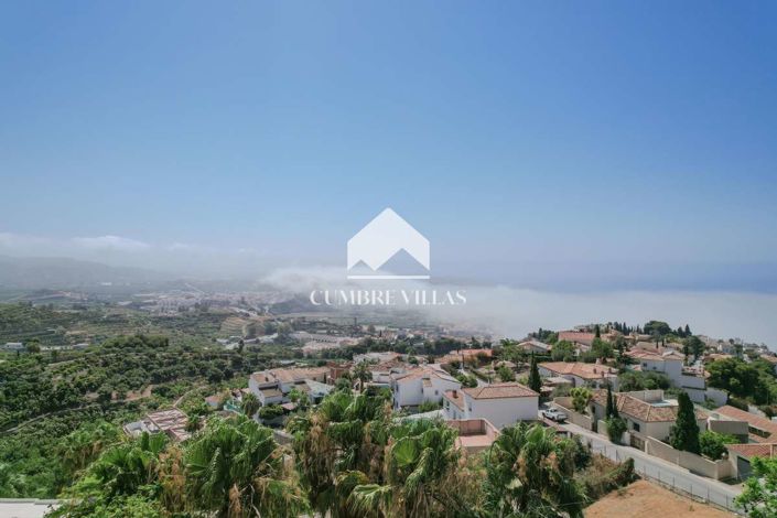 Image No.3-4 Bed Villa for sale