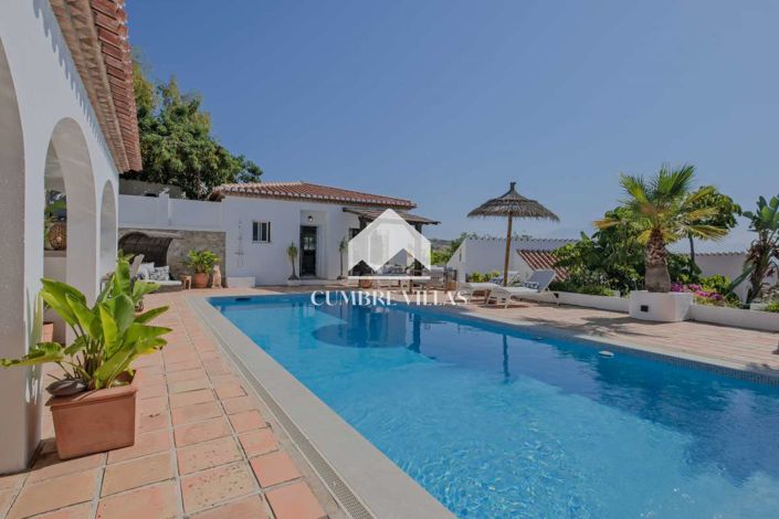 Image No.54-4 Bed Villa for sale