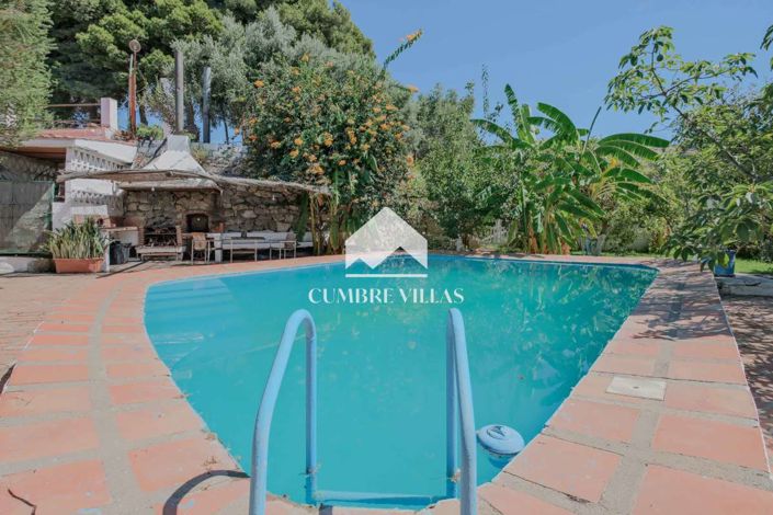 Image No.9-Maison de campagne de 5 chambres à vendre à Motril