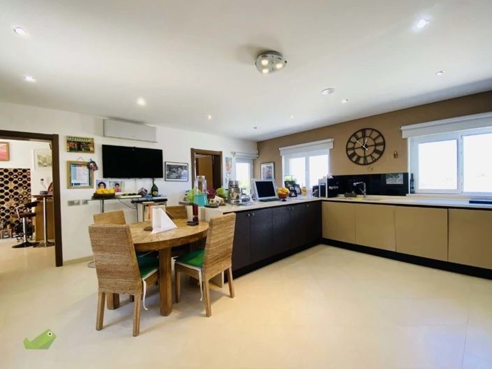 Image No.23-Villa de 5 chambres à vendre à Loule