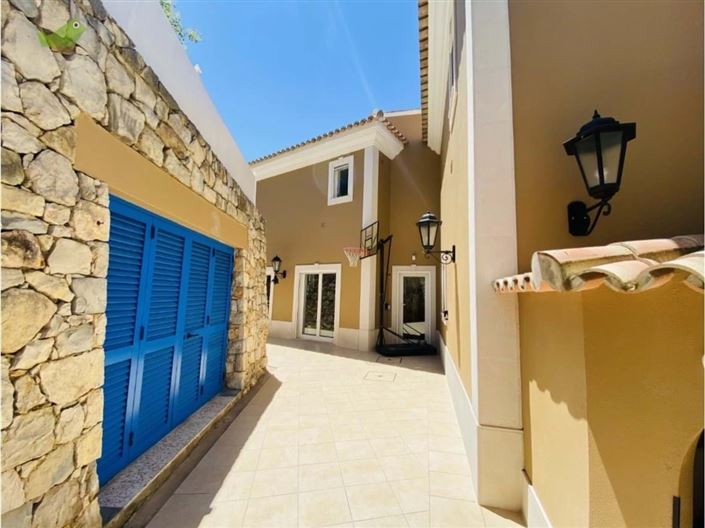 Image No.5-Villa de 5 chambres à vendre à Loule
