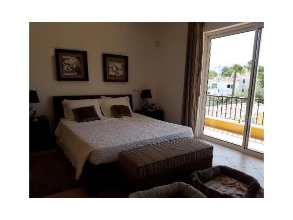 Image No.7-7 Bed Villa for sale