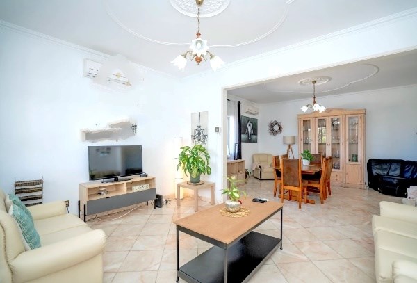 Image No.3-Villa de 7 chambres à vendre à Quarteira