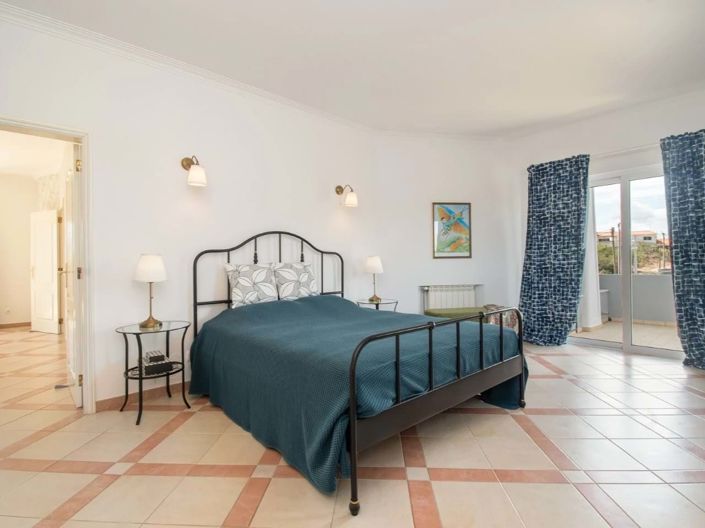 Image No.11-Villa de 4 chambres à vendre à Loule