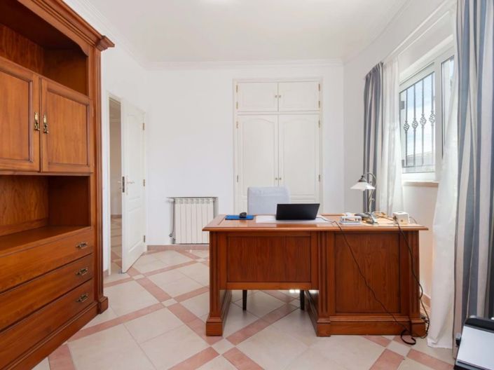 Image No.12-Villa de 4 chambres à vendre à Loule