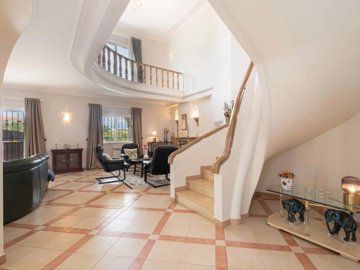 1654-629974-78d1f4f8b6655591b02d22fabb36a692d