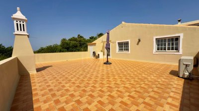 1654-640219-78d1f4f8b6655591b02d22fabb36a692d