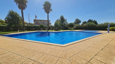 1654-645110-78d1f4f8b6655591b02d22fabb36a692d