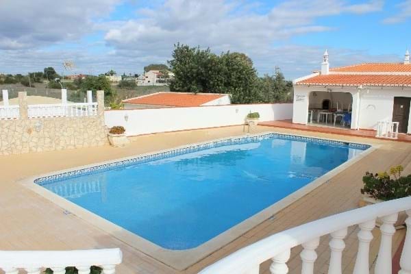 Image No.3-Villa de 10 chambres à vendre à Faro City