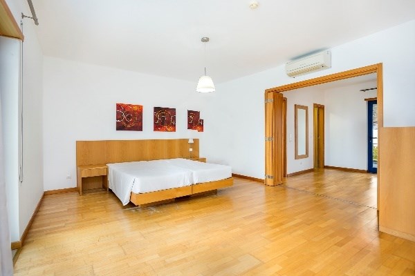 Image No.6-3 Bed Apartment for sale