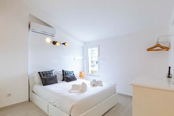 Image No.6-3 Bed Townhouse for sale