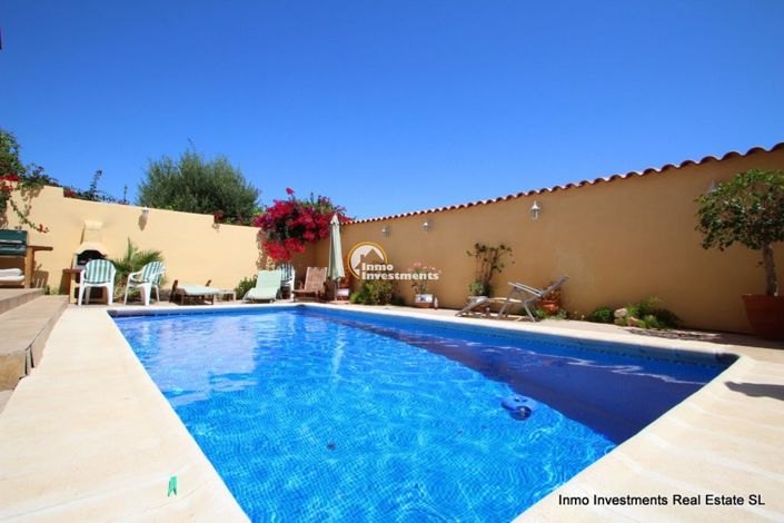 Image No.9-Villa de 4 chambres à vendre à Villamartin