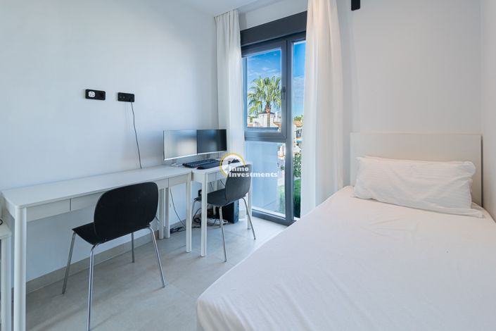 Image No.26-3 Bed Penthouse for sale