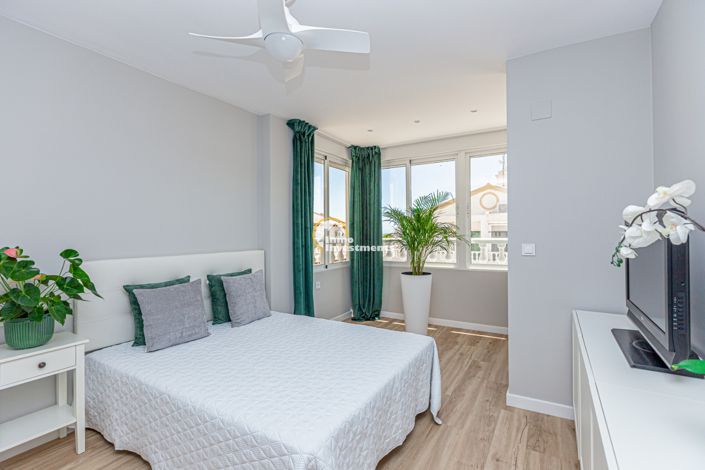 Image No.32-Maison de ville de 3 chambres à vendre à Los Altos