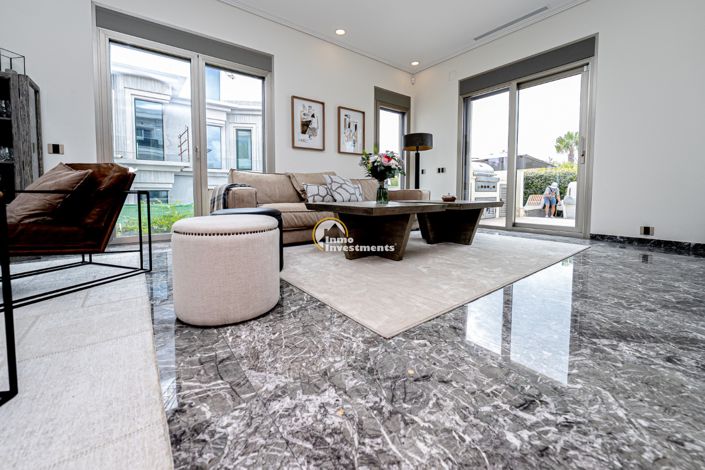 Image No.50-6 Bed Villa for sale