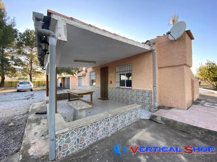 Image No.2-Propriété de pays de 3 chambres à vendre à Caudete