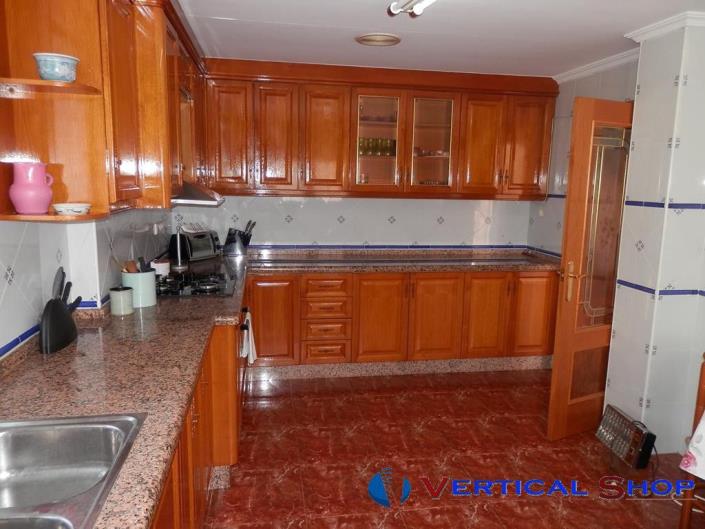 Image No.5-3 Bed Villa / Detached for sale