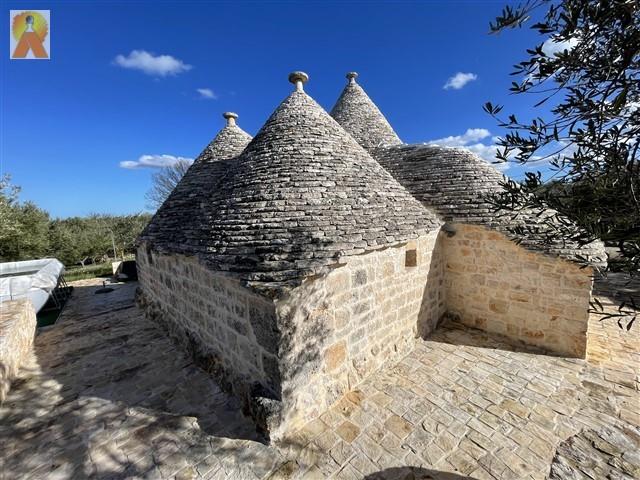 Image No.19-3 Bed Trullo for sale