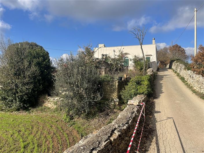 Image No.7-Maison de campagne de 3 chambres à vendre à Martina Franca