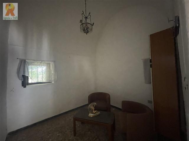 Image No.26-Propriété de pays de 3 chambres à vendre à Martina Franca