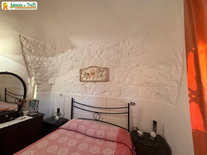 Image No.15-2 Bed Trullo for sale