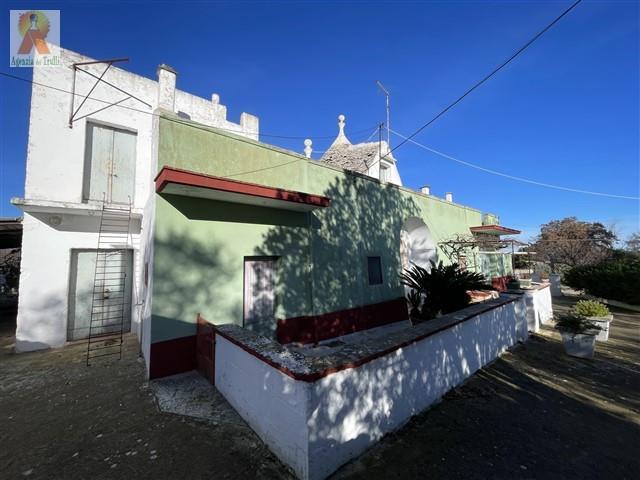 Image No.6-4 Bed Trullo for sale